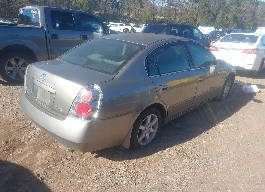 Photo 4 of 2005 Nissan Altima 2.5 S (VIN 1N4AL11D25N906928)