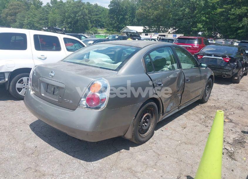 Photo 4 of 2003 Nissan Altima 2.5 S (VIN 1N4AL11D33C131435)