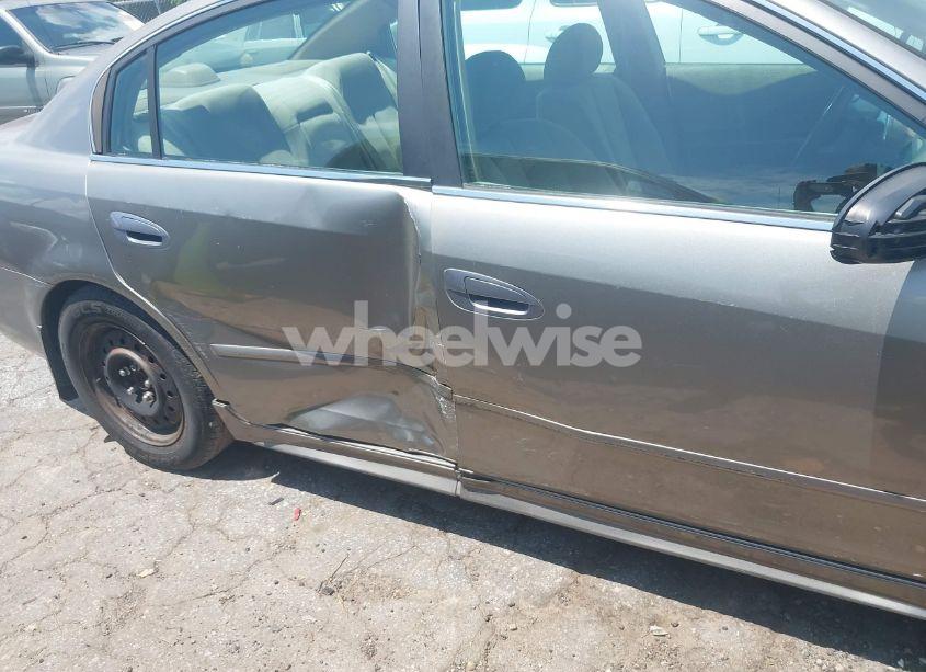 Photo 6 of 2003 Nissan Altima 2.5 S (VIN 1N4AL11D33C131435)