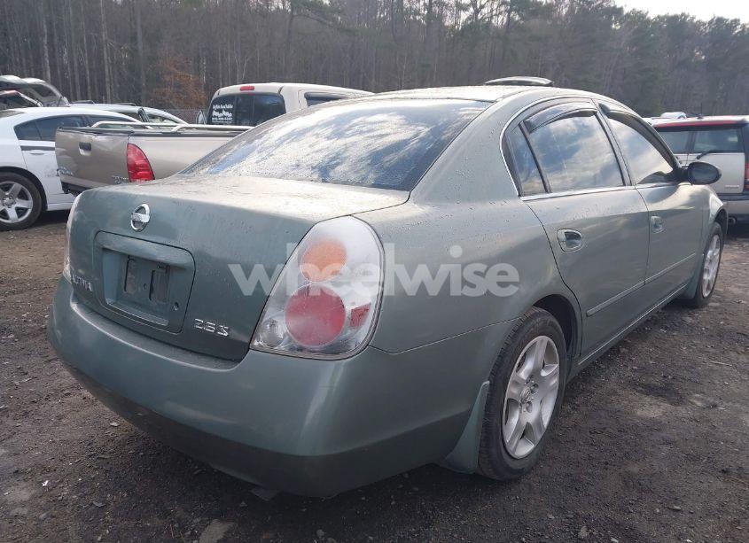Photo 4 of 2003 Nissan Altima 2.5 S (VIN 1N4AL11D33C199637)