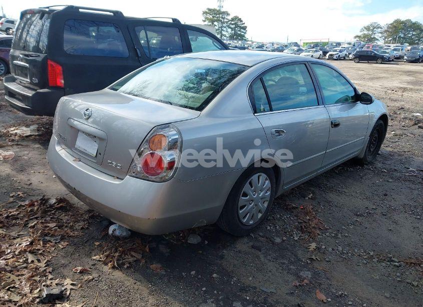 Photo 4 of 2003 Nissan Altima 2.5 S (VIN 1N4AL11D33C286969)