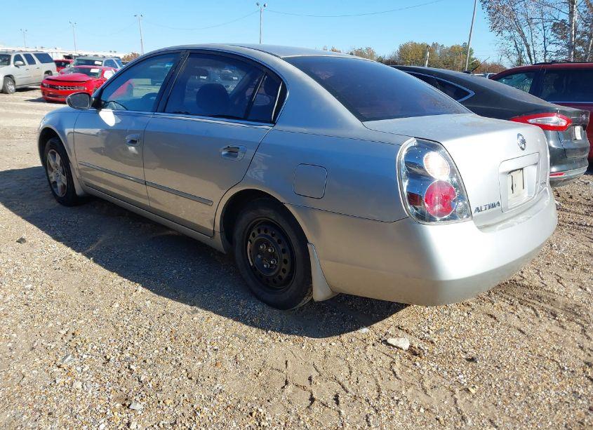 Photo 3 of 2004 Nissan Altima 2.5 S (VIN 1N4AL11D34C108593)