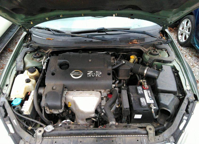 Photo 10 of 2004 Nissan Altima 2.5 S (VIN 1N4AL11D34C167787)