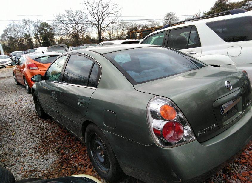 Photo 3 of 2004 Nissan Altima 2.5 S (VIN 1N4AL11D34C167787)