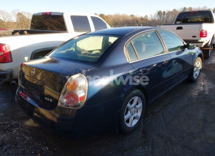 Photo 4 of 2005 Nissan Altima 2.5 S (VIN 1N4AL11D35C129333)