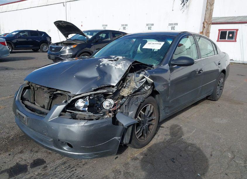 Photo 6 of 2005 Nissan Altima 2.5 S (VIN 1N4AL11D35C285713)