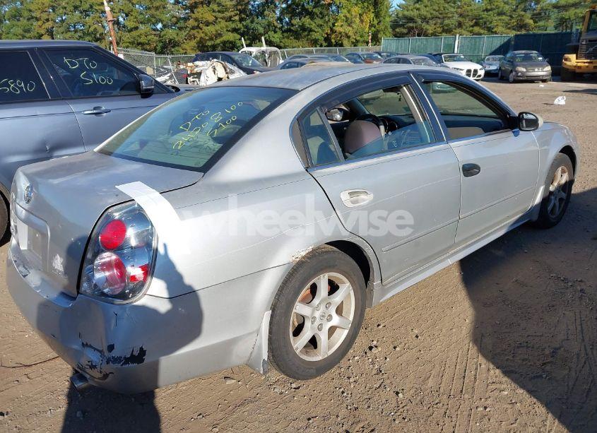 Photo 4 of 2005 Nissan Altima 2.5 S (VIN 1N4AL11D35C305569)