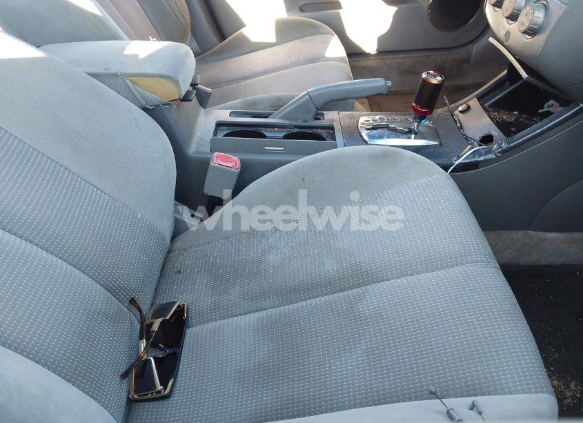 Photo 5 of 2005 Nissan Altima 2.5 S (VIN 1N4AL11D35C305569)