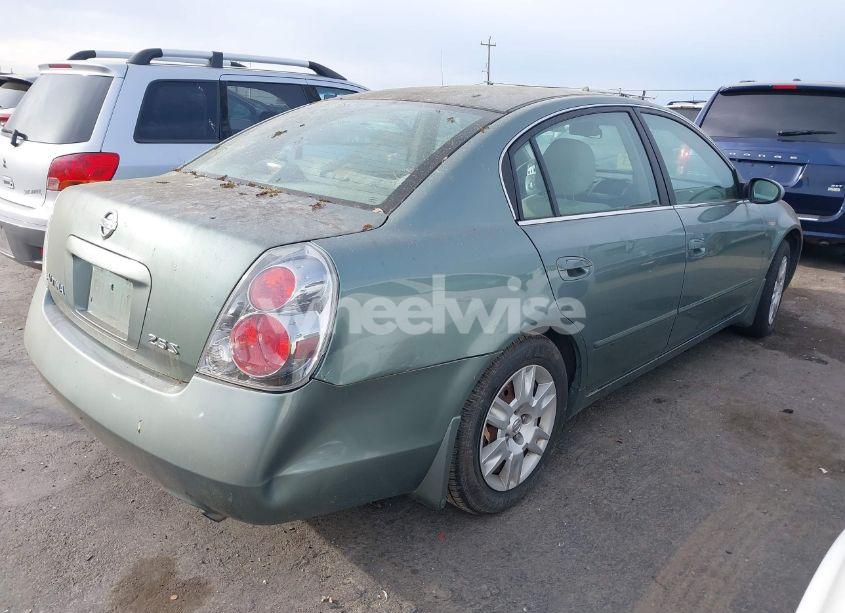 Photo 4 of 2005 Nissan Altima 2.5 S (VIN 1N4AL11D35N440975)