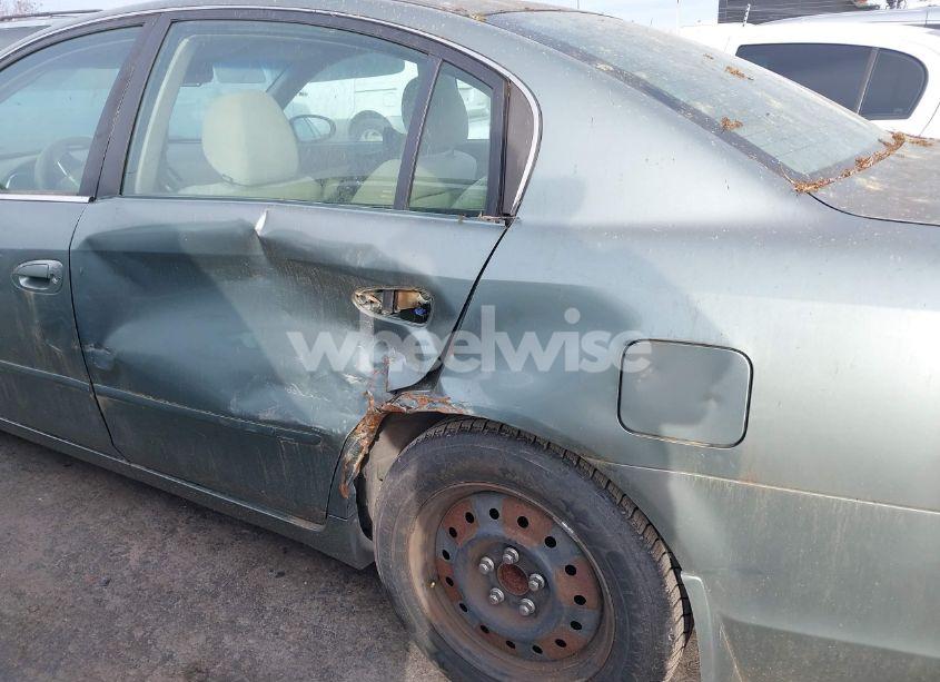 Photo 6 of 2005 Nissan Altima 2.5 S (VIN 1N4AL11D35N440975)