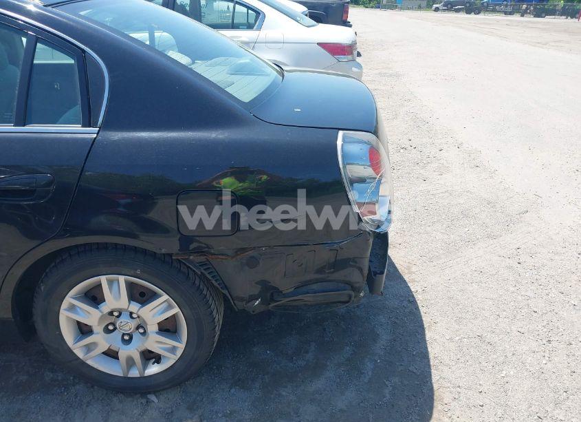 Photo 12 of 2005 Nissan Altima 2.5 S (VIN 1N4AL11D35N929036)