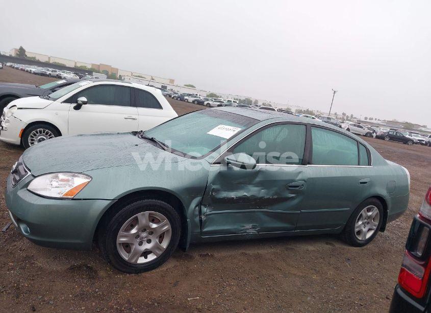 Photo 14 of 2002 Nissan Altima 2.5 S (VIN 1N4AL11D42C712988)