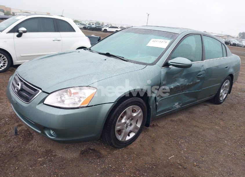 Photo 2 of 2002 Nissan Altima 2.5 S (VIN 1N4AL11D42C712988)