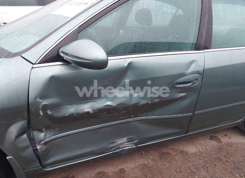 Photo 6 of 2002 Nissan Altima 2.5 S (VIN 1N4AL11D42C712988)