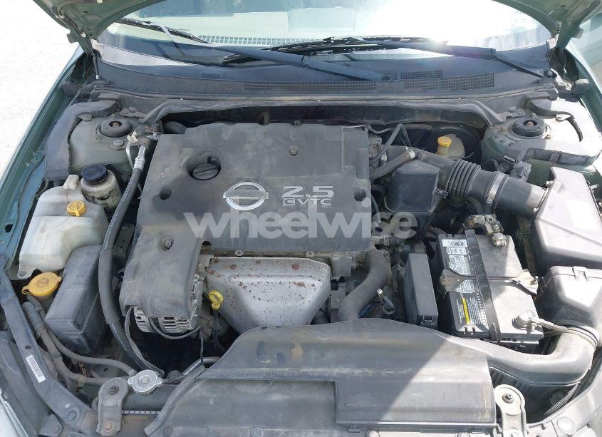 Photo 10 of 2002 Nissan Altima 2.5 S (VIN 1N4AL11D42C714479)