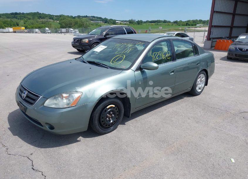 Photo 2 of 2002 Nissan Altima 2.5 S (VIN 1N4AL11D42C714479)