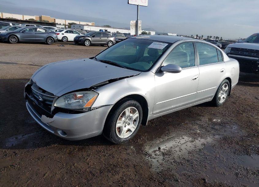 Photo 2 of 2004 Nissan Altima 2.5 S (VIN 1N4AL11D44C137049)
