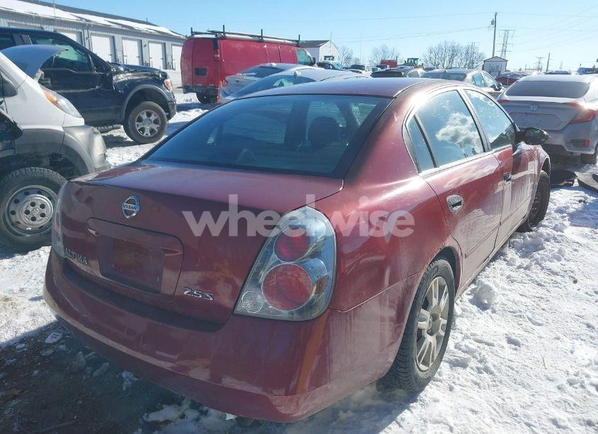 Photo 4 of 2005 Nissan Altima 2.5 S (VIN 1N4AL11D45C119586)