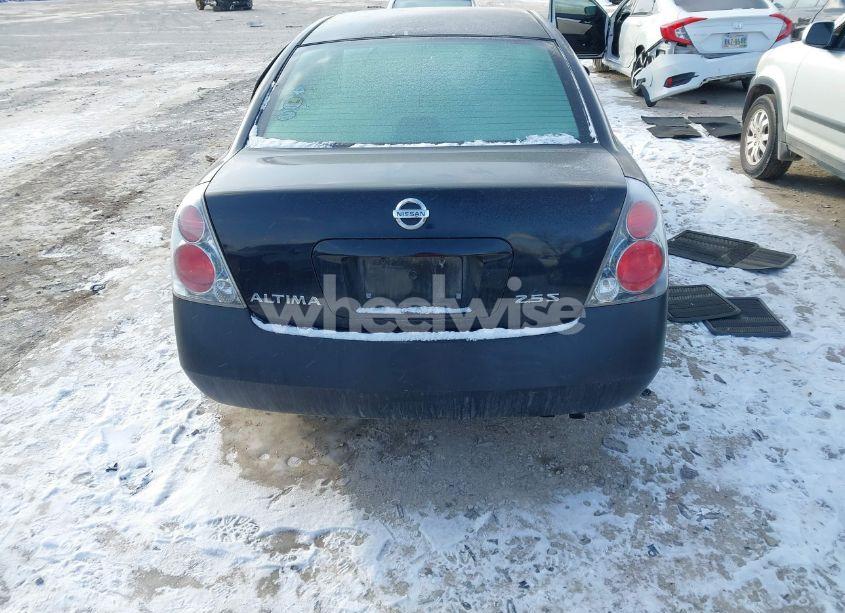 Photo 16 of 2005 Nissan Altima 2.5 S (VIN 1N4AL11D45C198015)