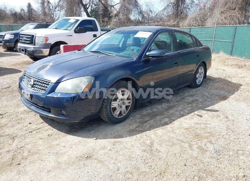 Photo 2 of 2005 Nissan Altima 2.5 S (VIN 1N4AL11D45C237069)