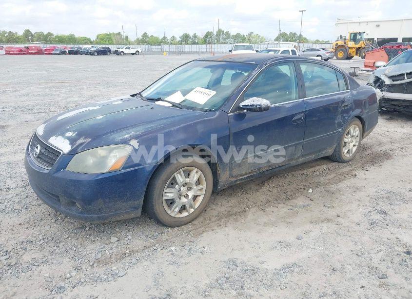 Photo 2 of 2005 Nissan Altima 2.5 S (VIN 1N4AL11D45C301496)