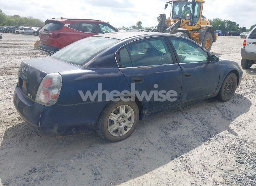 Photo 4 of 2005 Nissan Altima 2.5 S (VIN 1N4AL11D45C301496)