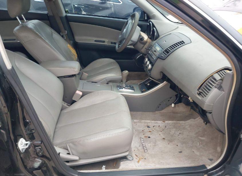 Photo 5 of 2005 Nissan Altima 2.5 S (VIN 1N4AL11D45C311848)