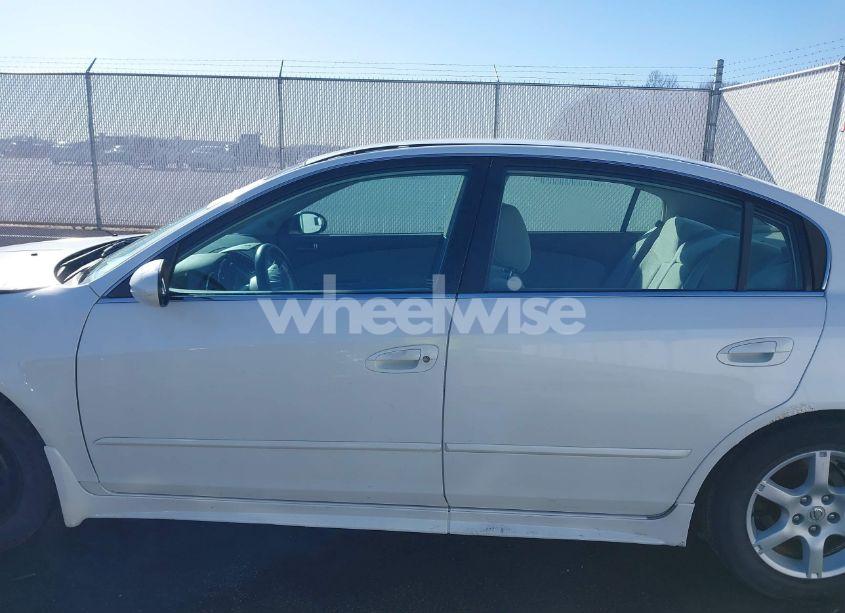 Photo 14 of 2005 Nissan Altima 2.5 S (VIN 1N4AL11D45C342257)