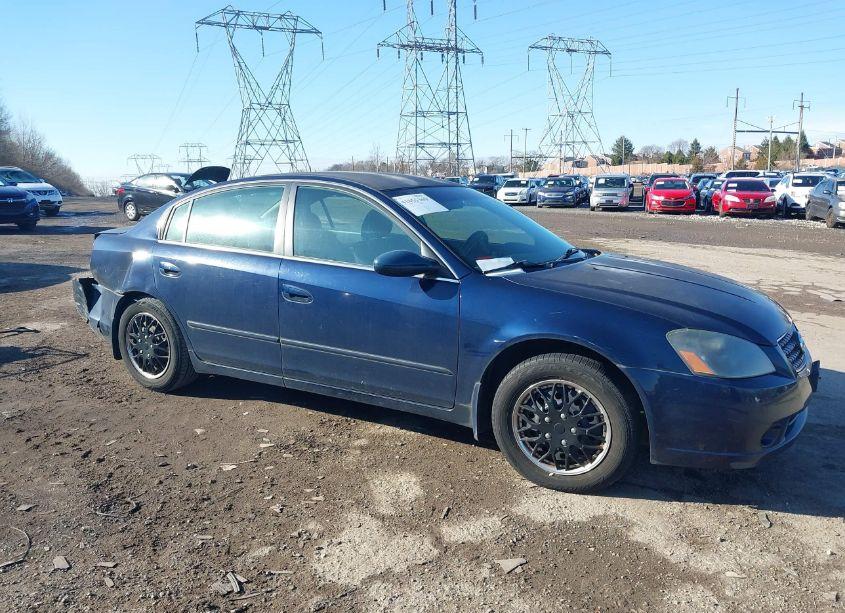 2005 Nissan Altima 2.5 S (VIN 1N4AL11D45C367711) main photo