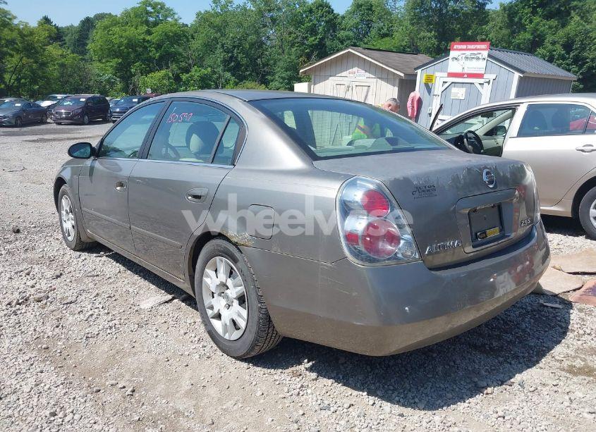 Photo 3 of 2005 Nissan Altima 2.5 S (VIN 1N4AL11D45C369443)
