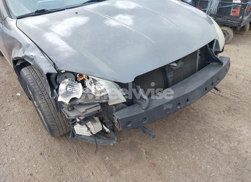 Photo 6 of 2005 Nissan Altima 2.5 S (VIN 1N4AL11D45N424719)