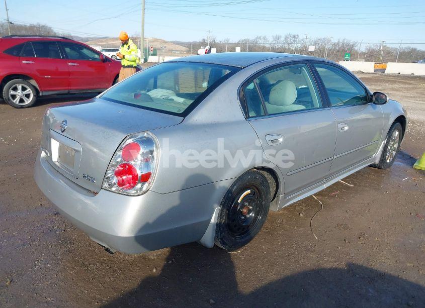 Photo 4 of 2005 Nissan Altima 2.5 S (VIN 1N4AL11D45N466887)