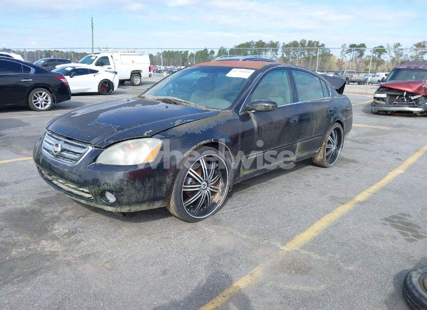 Photo 2 of 2002 Nissan Altima 2.5 S (VIN 1N4AL11D52C178433)