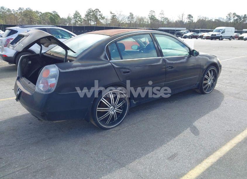 Photo 4 of 2002 Nissan Altima 2.5 S (VIN 1N4AL11D52C178433)