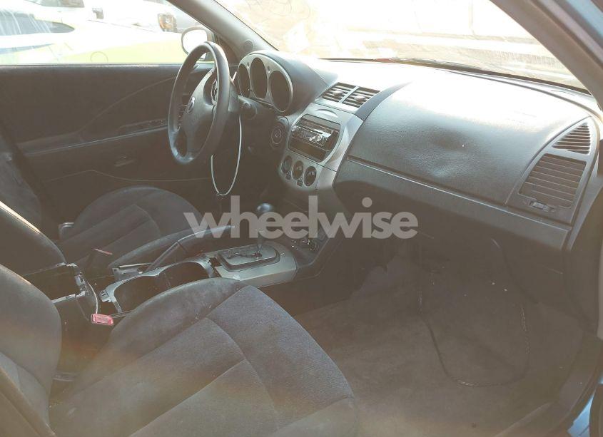 Photo 5 of 2004 Nissan Altima 2.5 S (VIN 1N4AL11D54C160923)