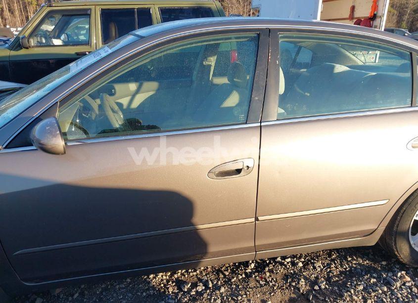 Photo 15 of 2005 Nissan Altima 2.5 S (VIN 1N4AL11D55C112274)