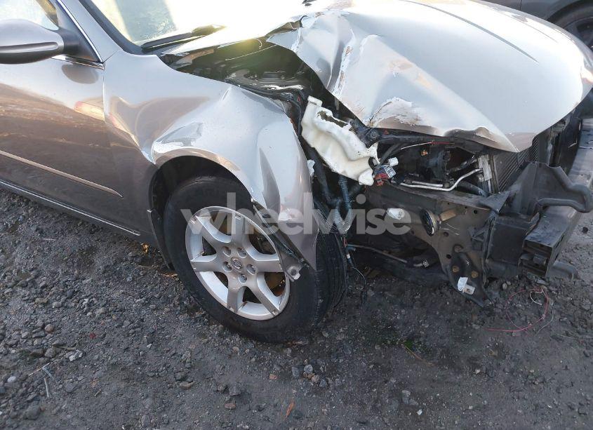 Photo 6 of 2005 Nissan Altima 2.5 S (VIN 1N4AL11D55C112274)