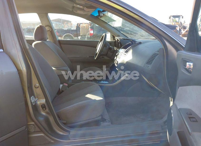 Photo 5 of 2005 Nissan Altima 2.5 S (VIN 1N4AL11D55C148790)