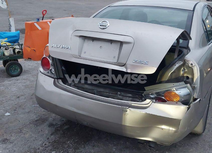 Photo 6 of 2005 Nissan Altima 2.5 S (VIN 1N4AL11D55C188335)