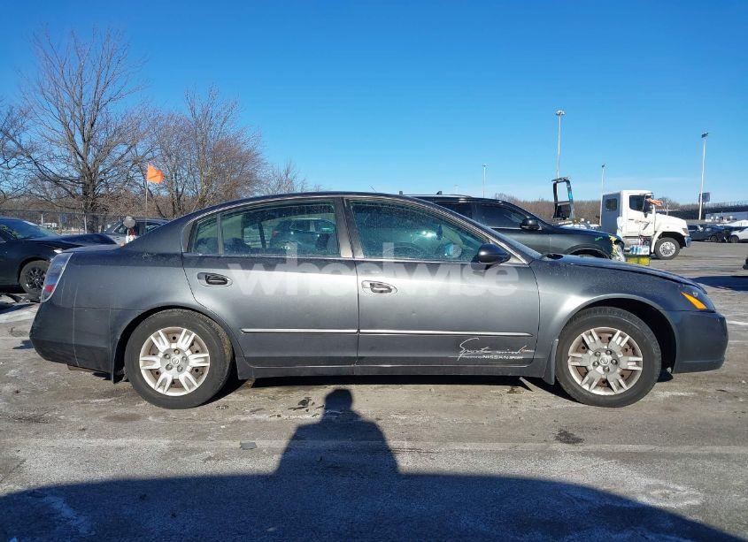 Photo 13 of 2005 Nissan Altima 2.5 S (VIN 1N4AL11D55C303306)