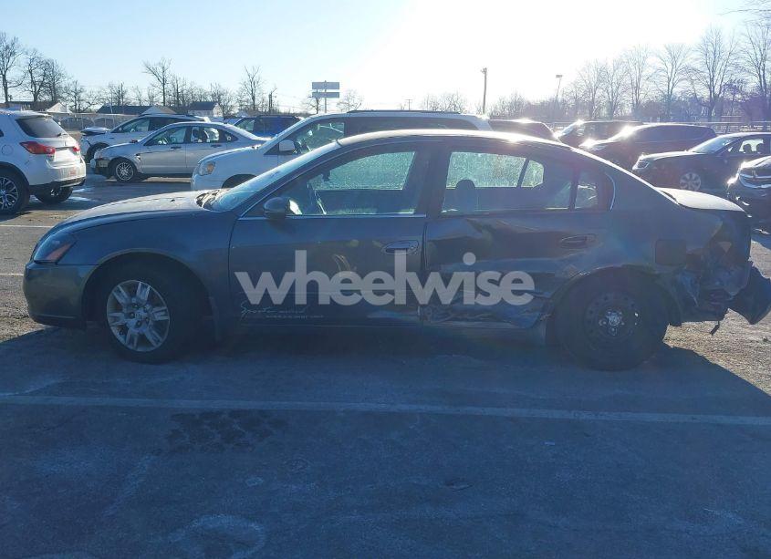 Photo 14 of 2005 Nissan Altima 2.5 S (VIN 1N4AL11D55C303306)