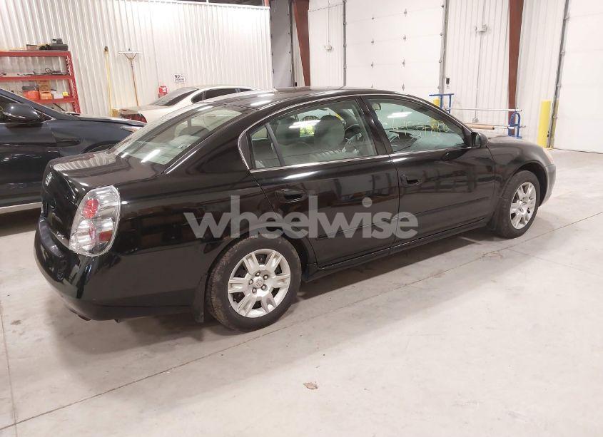 Photo 4 of 2005 Nissan Altima 2.5 S (VIN 1N4AL11D55N416158)