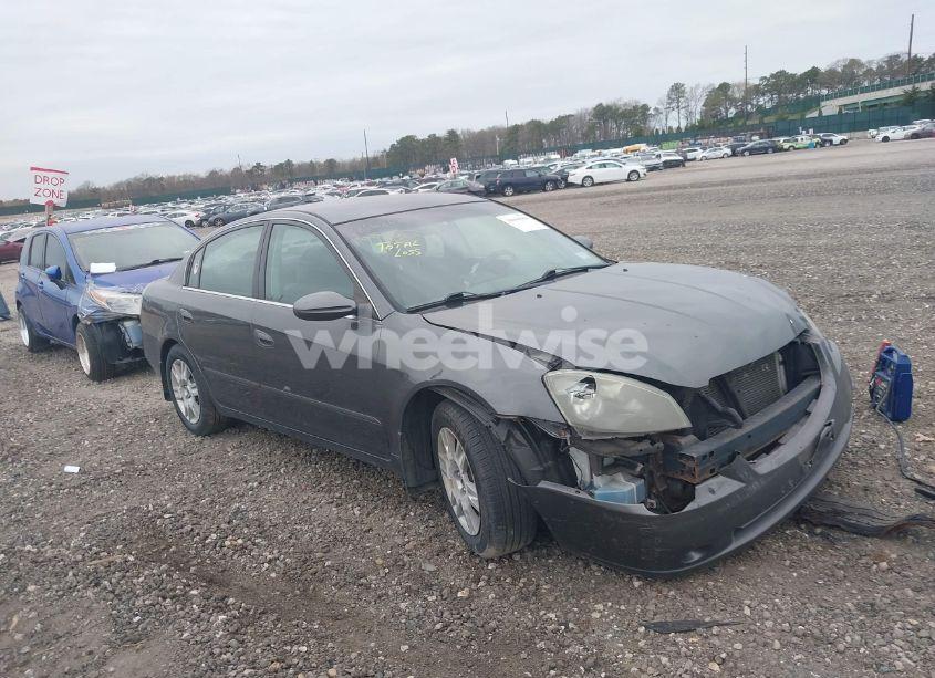 2005 Nissan Altima 2.5 S (VIN 1N4AL11D55N439150) main photo