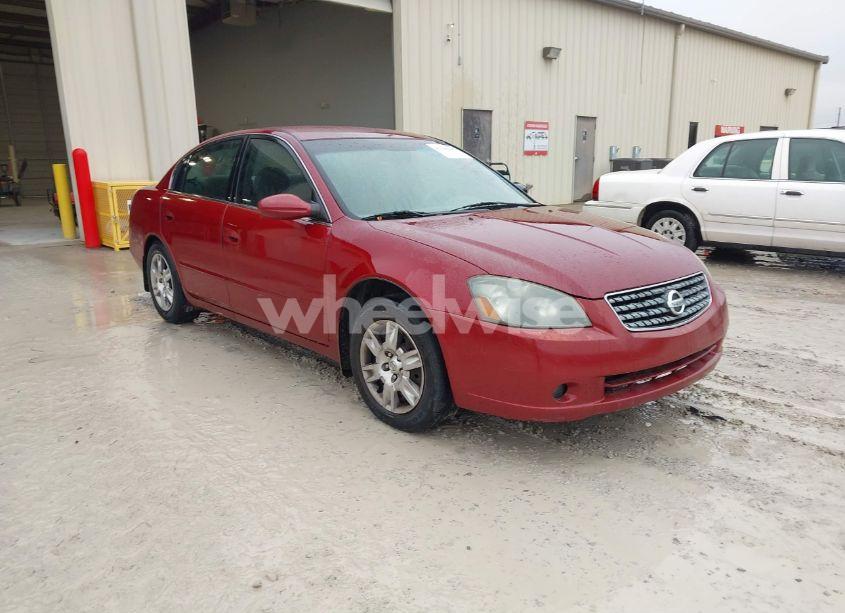 2005 Nissan Altima 2.5 S (VIN 1N4AL11D55N452917) main photo