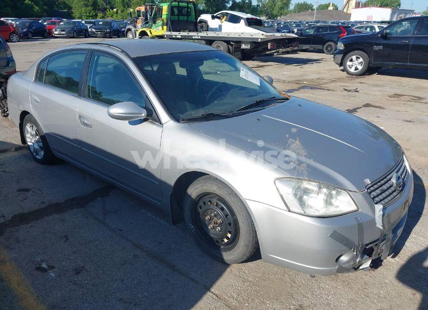 2005 Nissan Altima 2.5 S (VIN 1N4AL11D55N490082) main photo