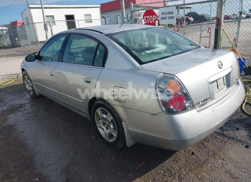 Photo 3 of 2002 Nissan Altima 2.5 S (VIN 1N4AL11D62C136823)