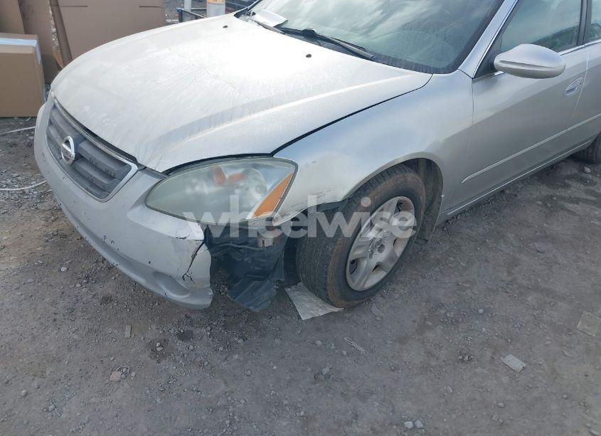 Photo 6 of 2002 Nissan Altima 2.5 S (VIN 1N4AL11D62C136823)