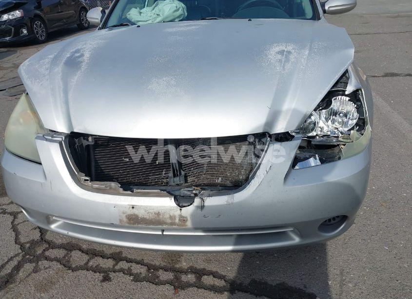 Photo 6 of 2002 Nissan Altima 2.5 SL (VIN 1N4AL11D62C717139)