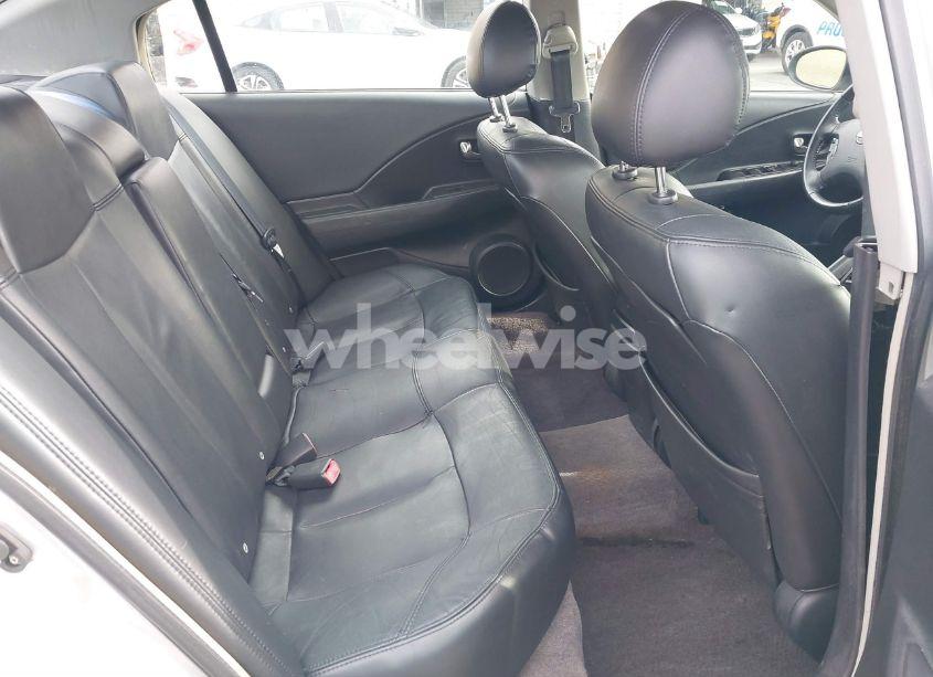 Photo 8 of 2002 Nissan Altima 2.5 SL (VIN 1N4AL11D62C717139)