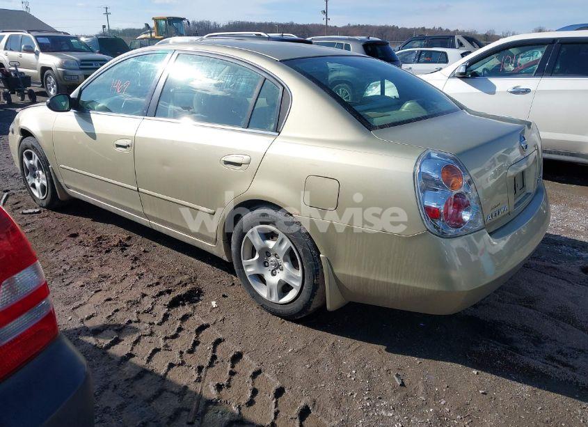 Photo 3 of 2004 Nissan Altima 2.5 S (VIN 1N4AL11D64C159165)